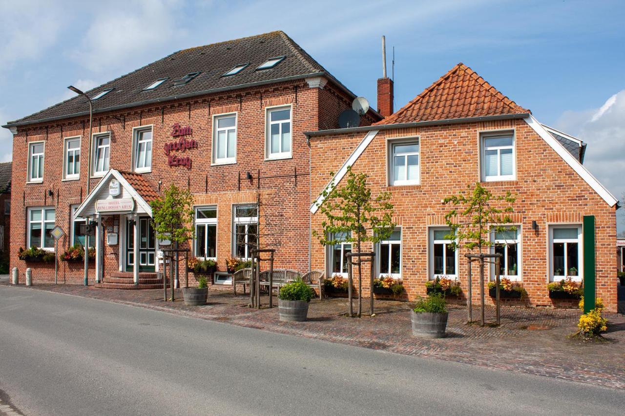 Hotel Zum Grossen Krug Wirdum Bagian luar foto
